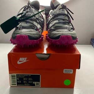Off white Nike waffle racer